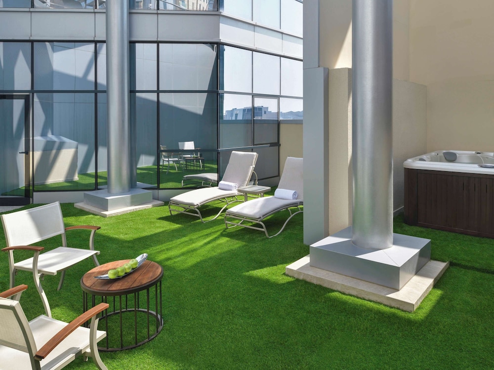 Movenpick Hotel Apartments Downtown Dubai 59/64