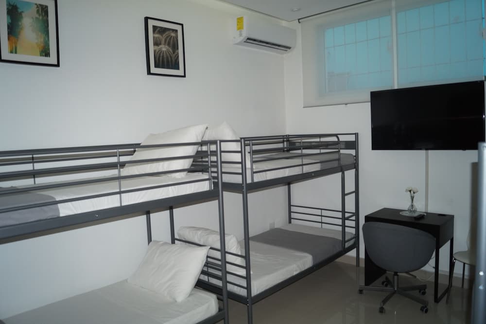 City Caribbean Hotel Boutique 41/65