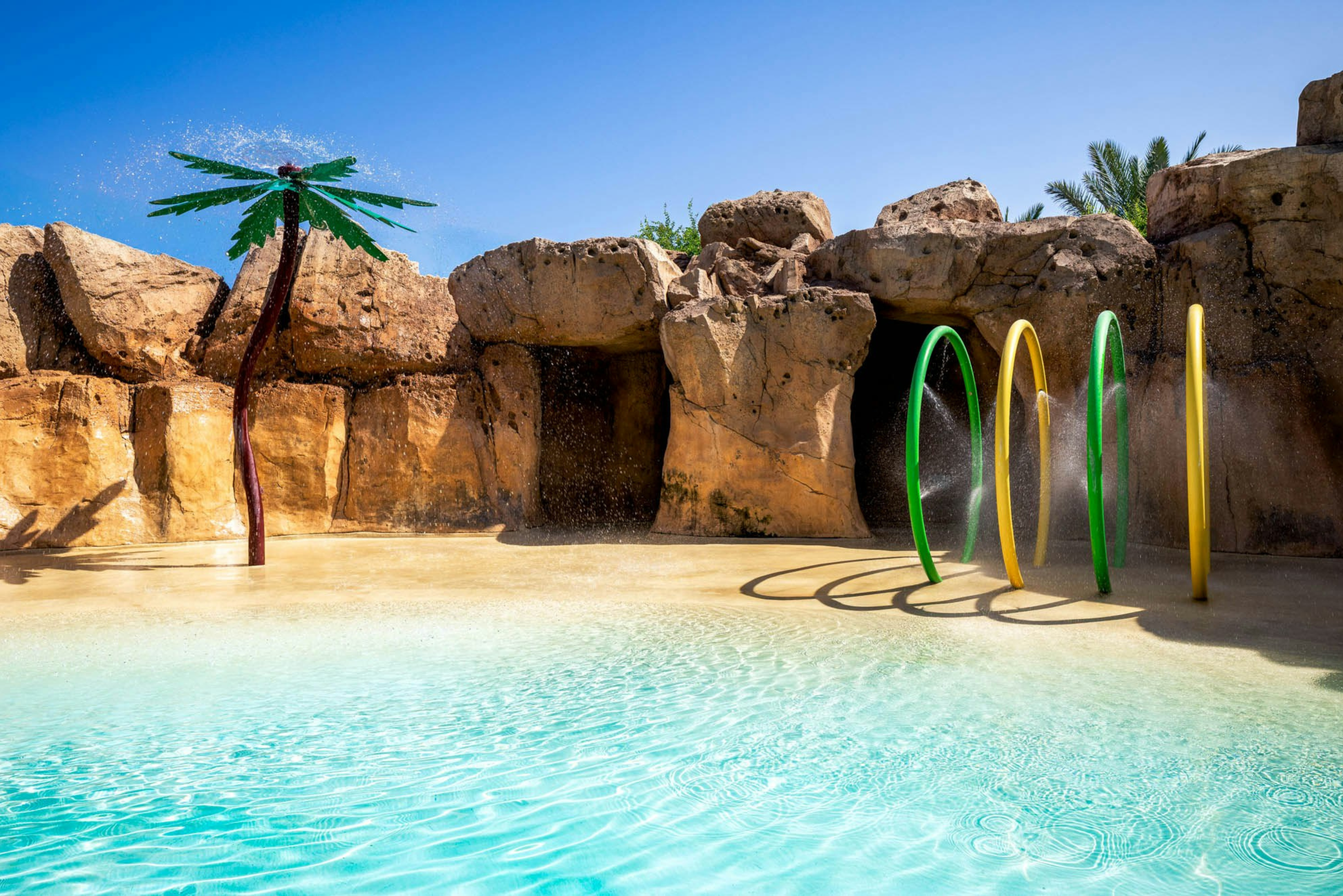 Saadiyat Rotana Resort & Villas 41/53