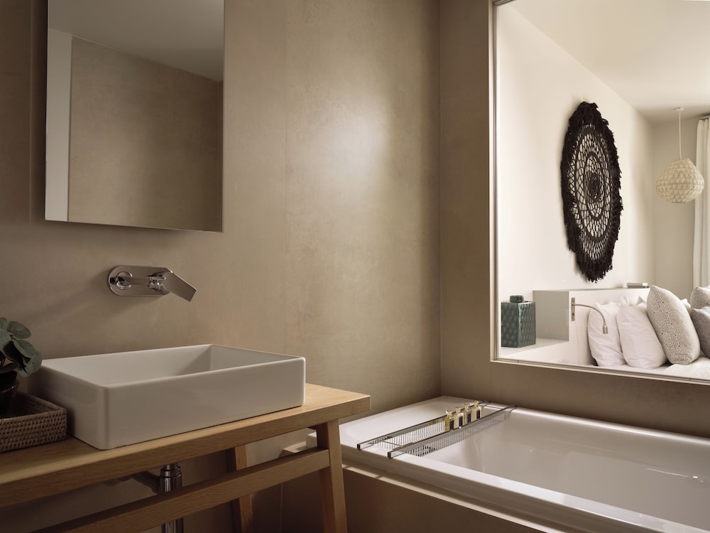 Eagles Villas - Small Luxury Hotels of the World 49/50
