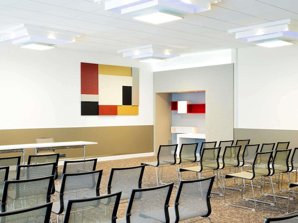 Novotel Paris Orly Rungis 62/75