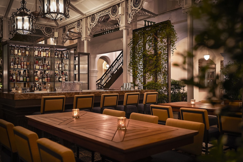 Raffles Hotel Singapore 51/69