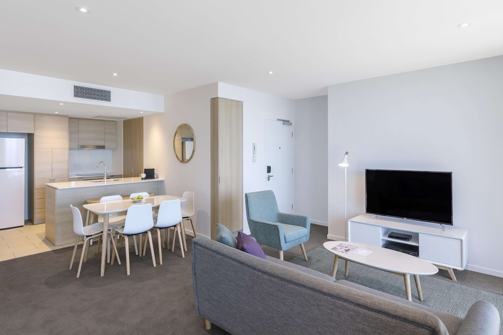 Avani Broadbeach Residences 47/74