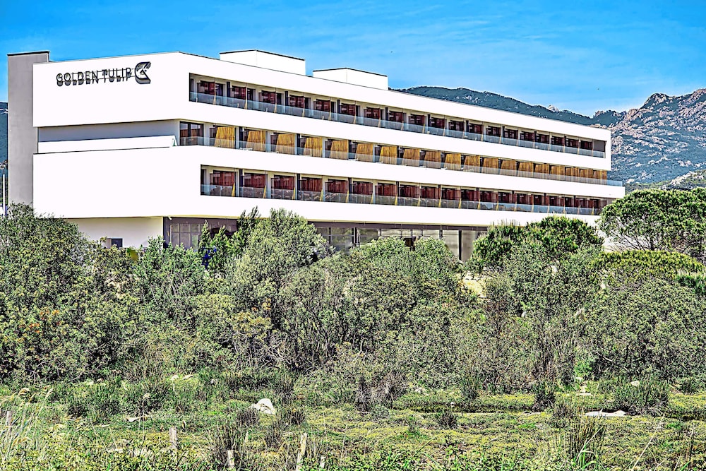 Golden Tulip Porto Vecchio 4/81