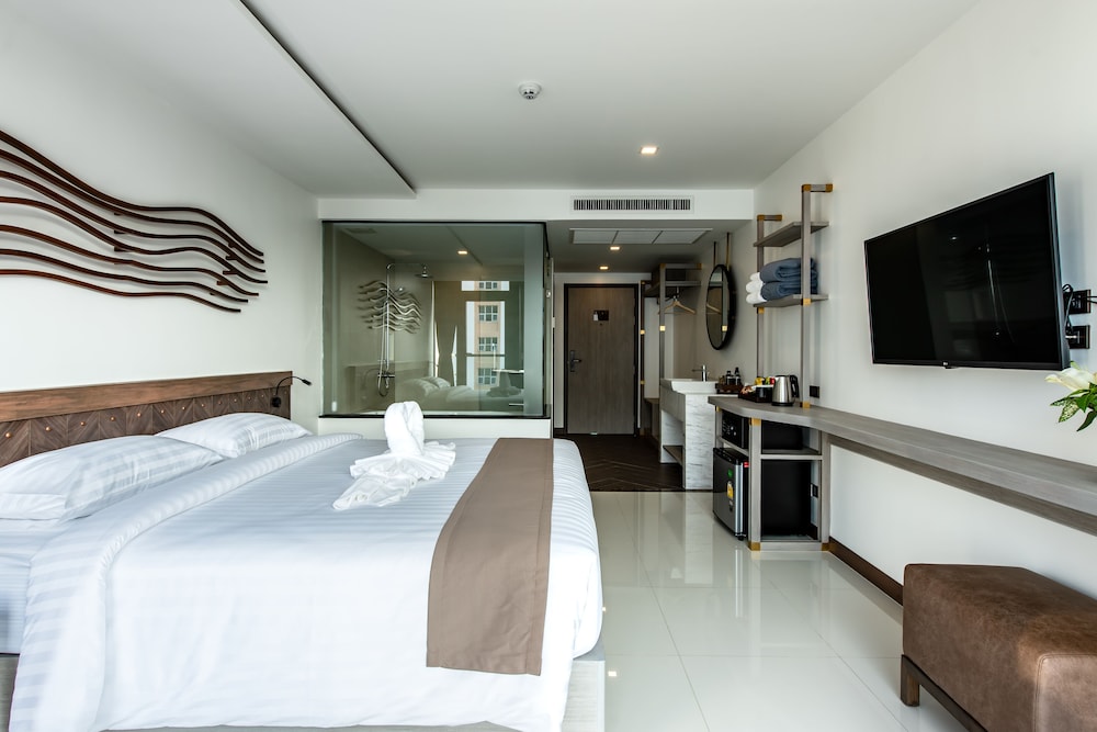 Blackwoods Hotel Pattaya 17/69