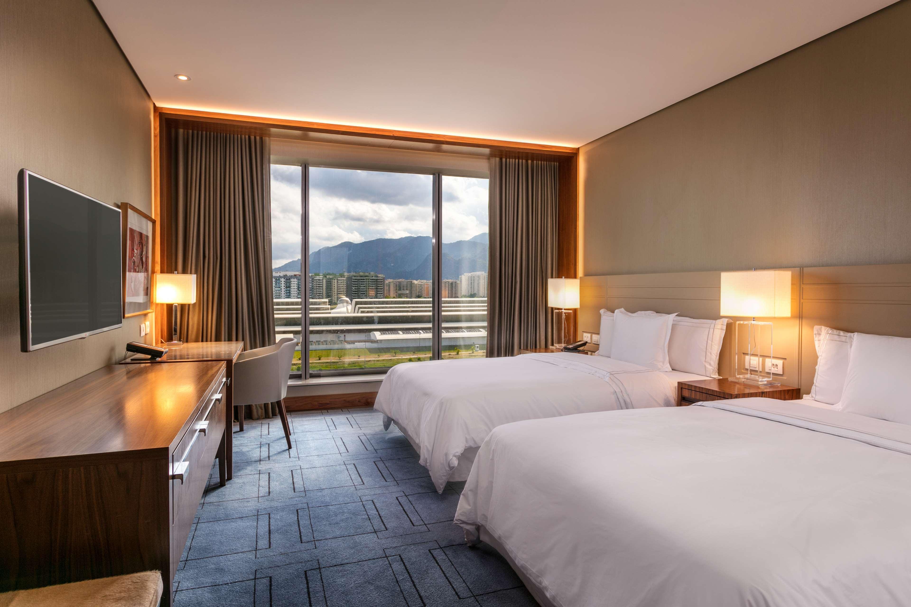 DELUXE, 2 DOUBLE BEDS, LAGOON VIEW