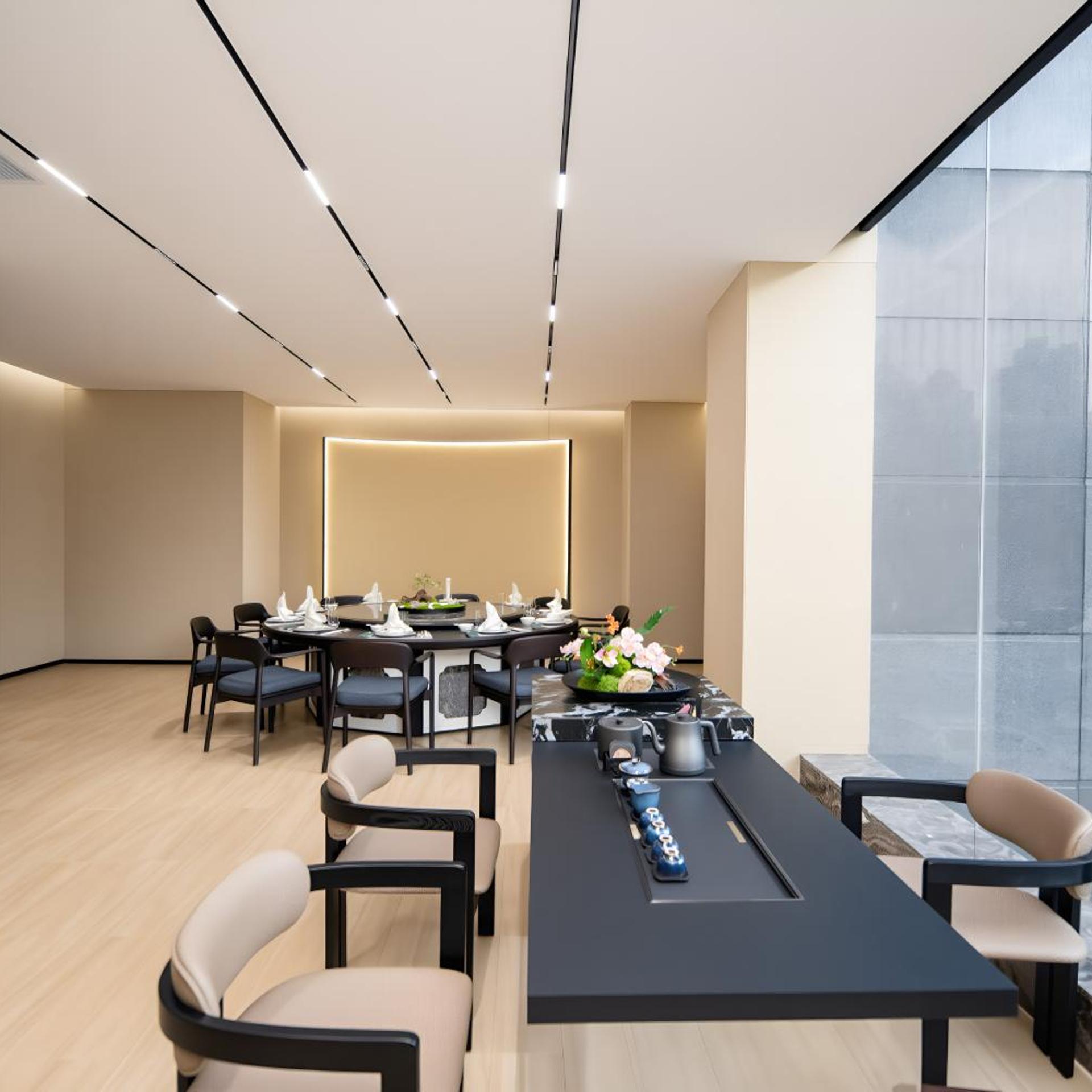 Harmony Hotel Shenzhen 70/82