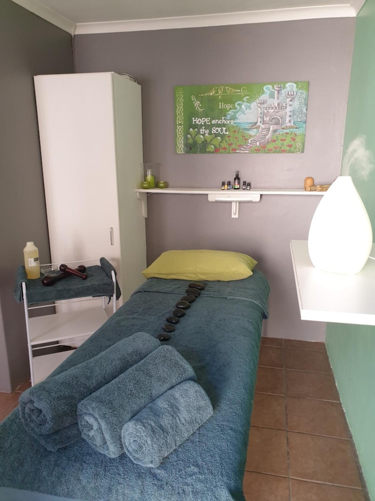 PhysEQFiT Guesthouse & Spa 15/25