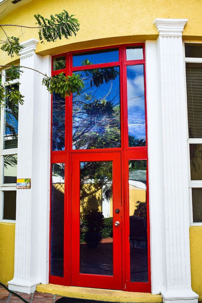 Brownstone Marlin Drive 14/50