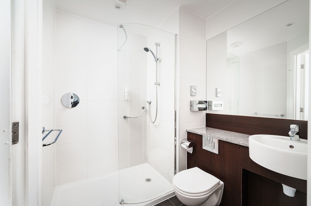 Rooms Inn 45/53