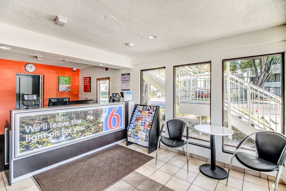 Motel6 Stockton, CA - North 11/46