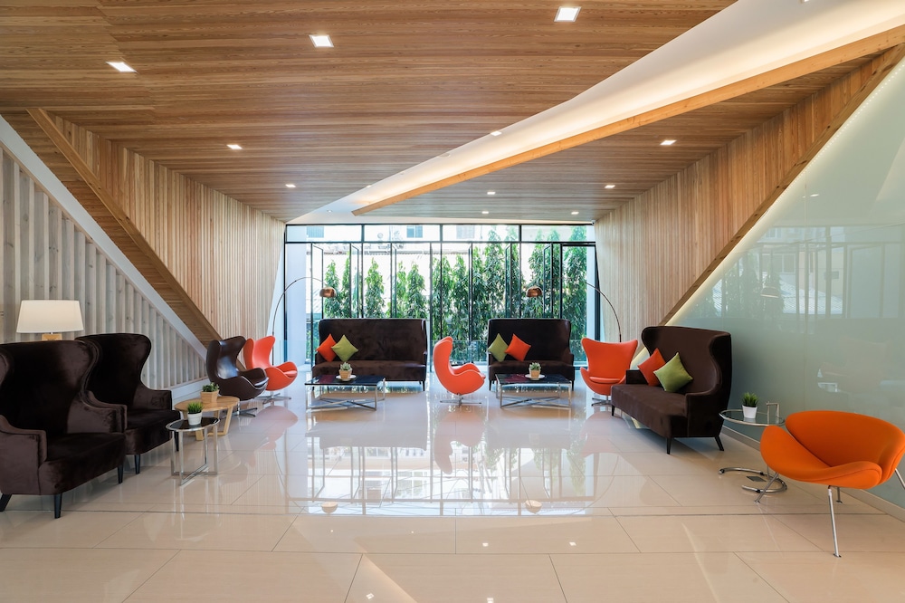 Lobby at Hotel J Inspired Pattaya, PATTAYA