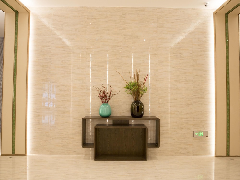 Mercure Panjin 8/58