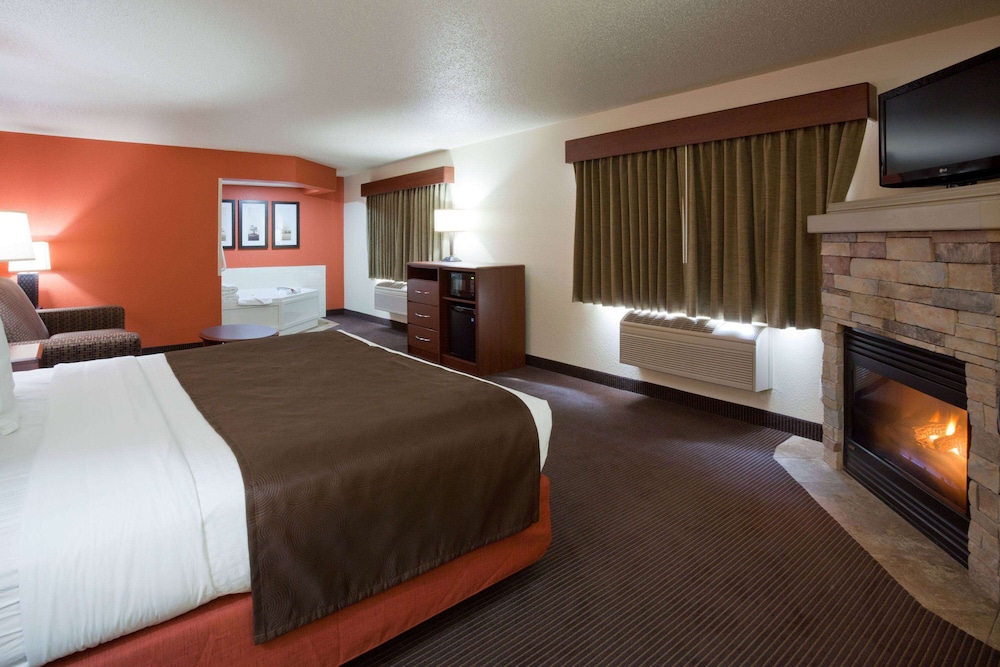 Deluxe, Studio, Suite, King Bed