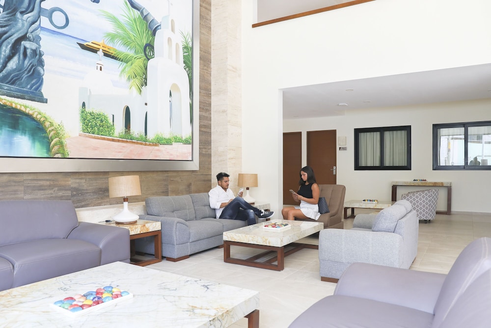 Grand Fifty Suites 42/65