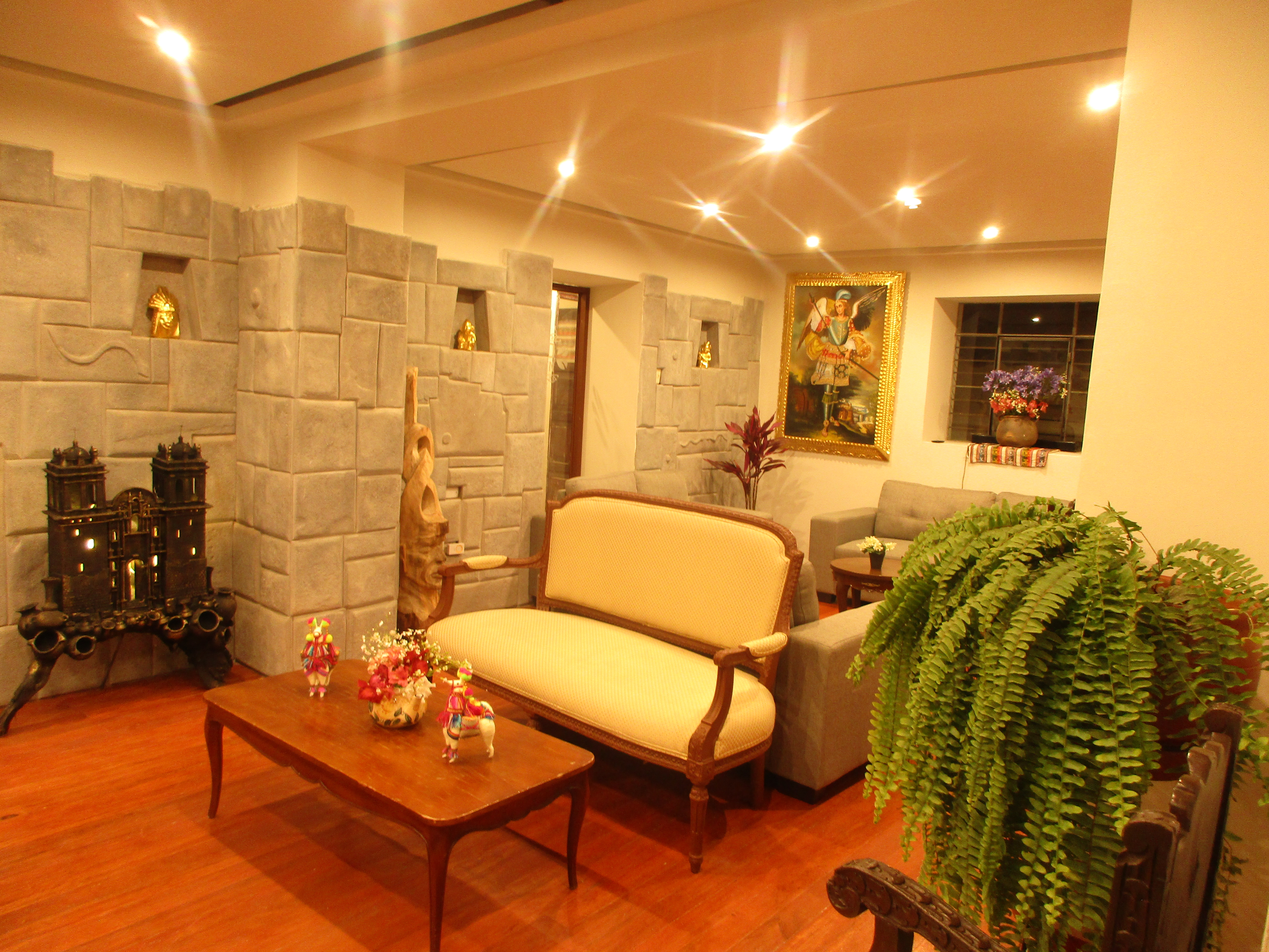 Hotel Boutique Gold Garden 14/18