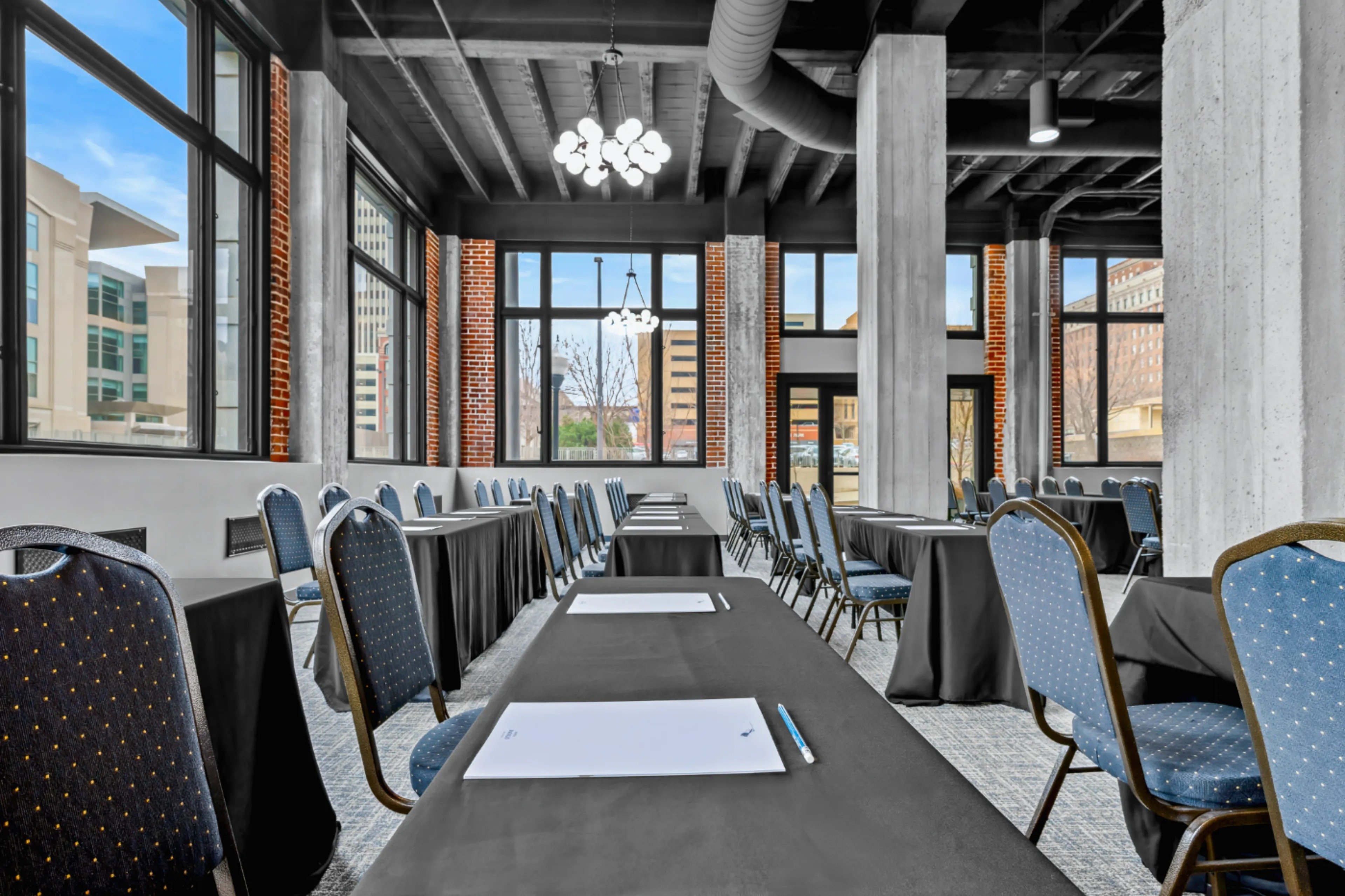 Hotel Indigo Omaha Downtown 67/83