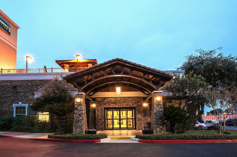 Staybridge Suites San Antonio-Airport 5/56
