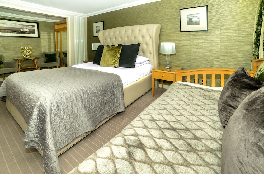 Stradey Park Hotel 12/50