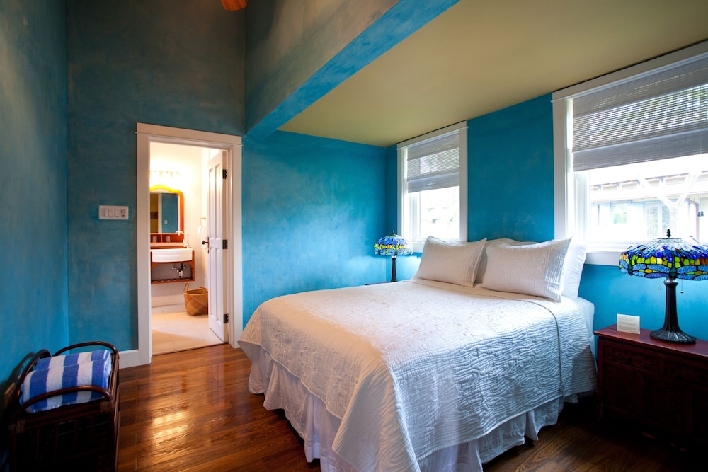 Hermosa Cove Villa Resort and Suites 13/39