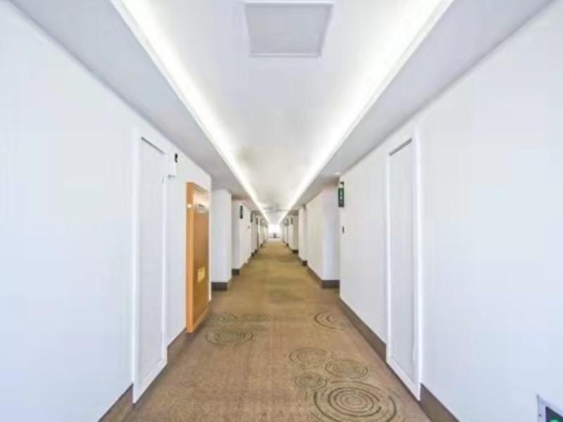 GreenTree Inn Jiaxing Tongxiang City Chongfu International Fur Center Business Hotel 6/39