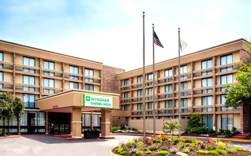 Baymont by Wyndham Schaumburg Chicago Northwest 3/18