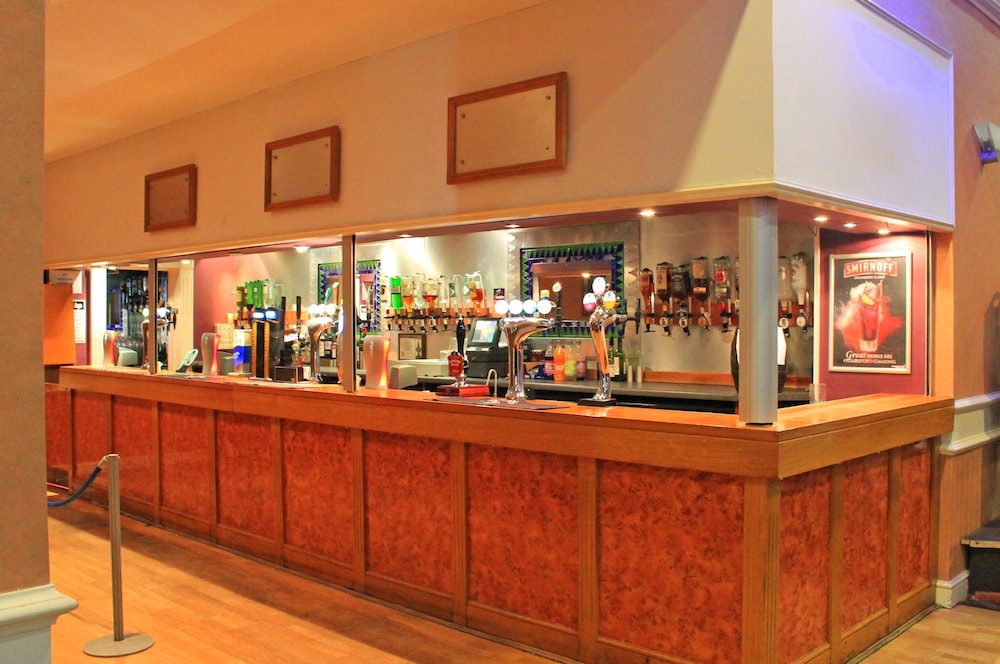 Sand Bay Holiday Village - Adults Only 10/67