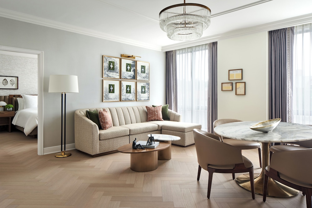 Four Seasons Hotel Washington, DC 48/75