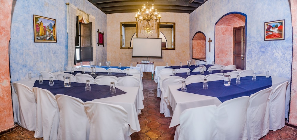 Hotel Convento Santa Catalina 36/50