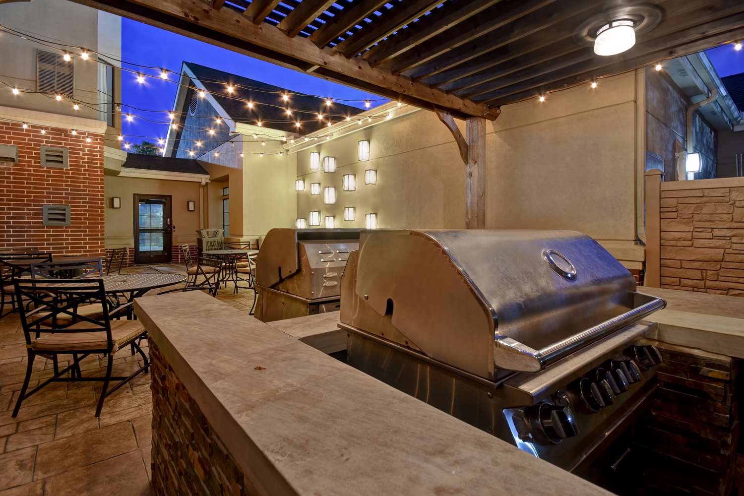 swimming pool spa