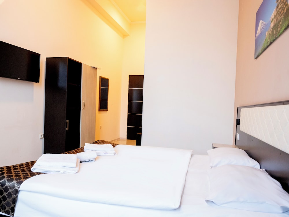 Comfort Hotel 13/50