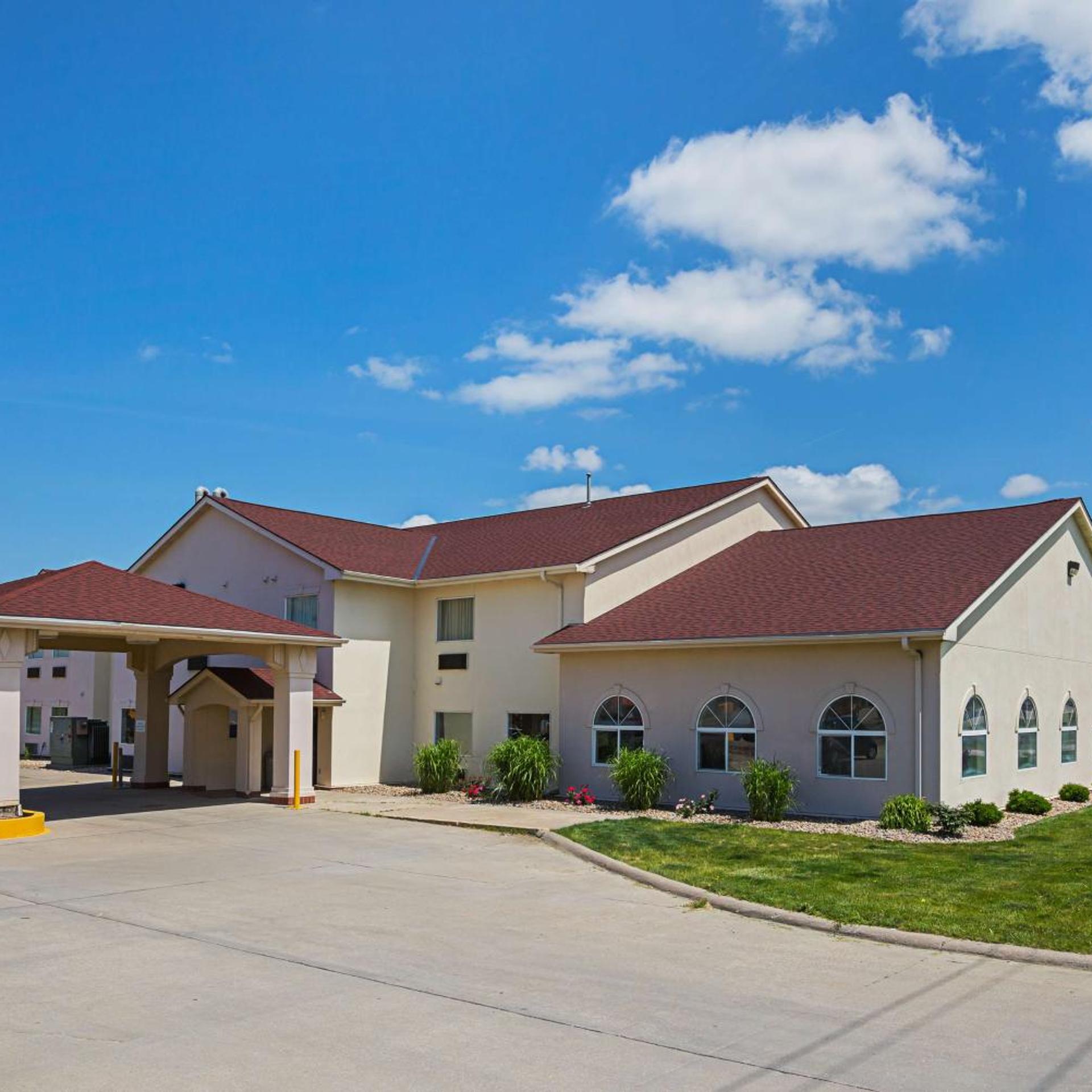 Motel6 Omaha, NE - IAT West 6/38