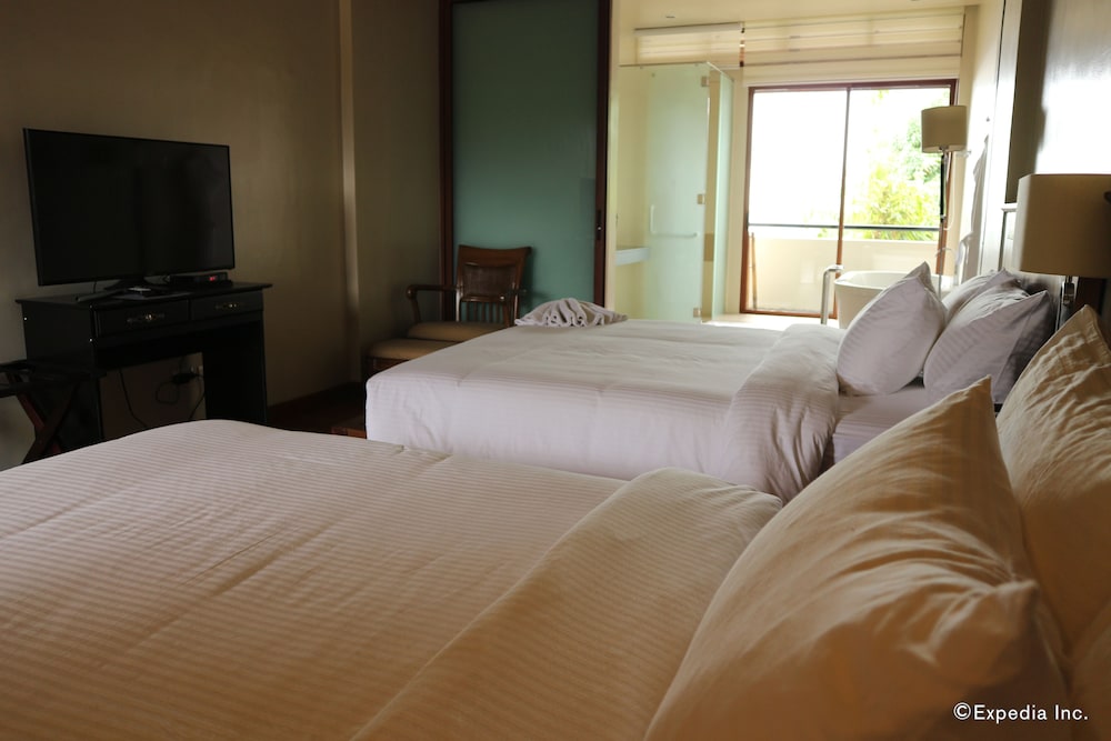 Bravo Resorts Munting Paraiso 14/49
