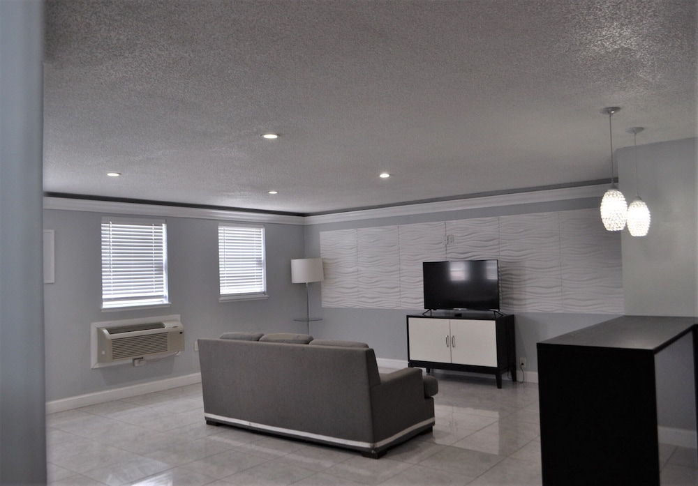 APM Inn and Suites Jacksonville (ex Stars Rest Inn) 28/41
