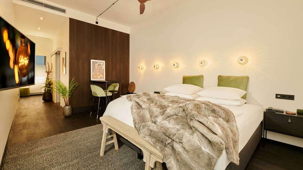 Designhotel Ueberfluss Bremen 30/75