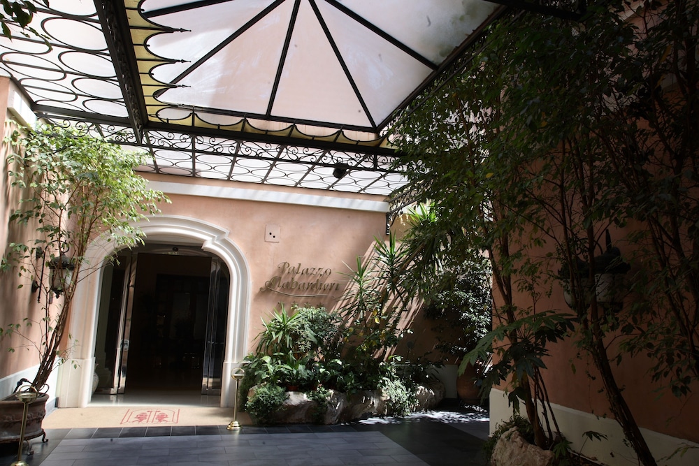 Palazzo Alabardieri 3/66