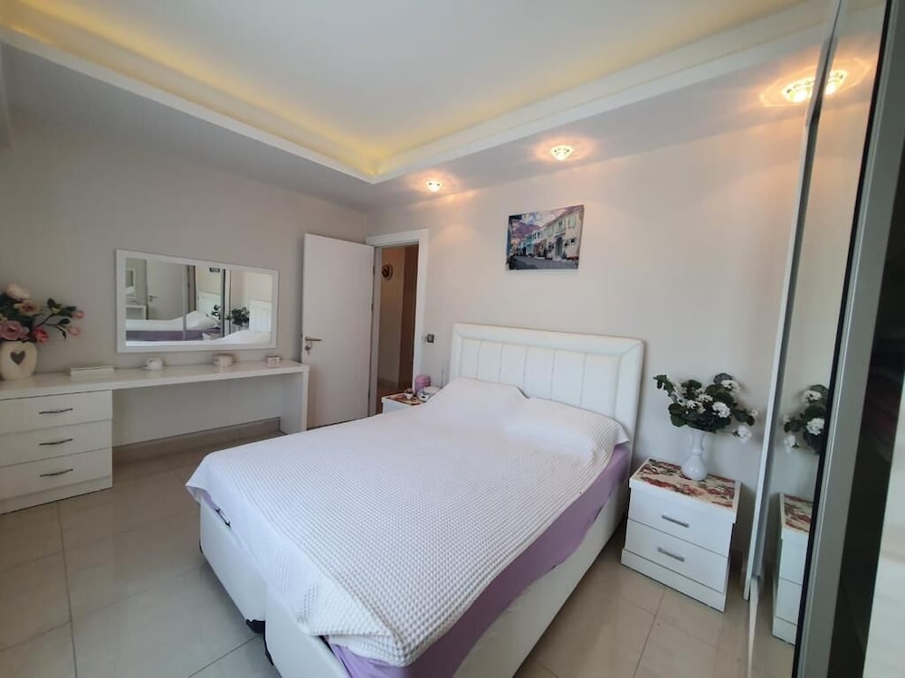 Azura Park Tourism Complex 23/75