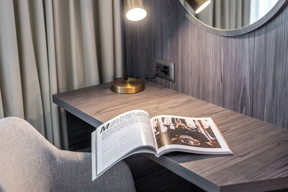 Ramada by Wyndham Bucharest Otopeni Airport 35/44