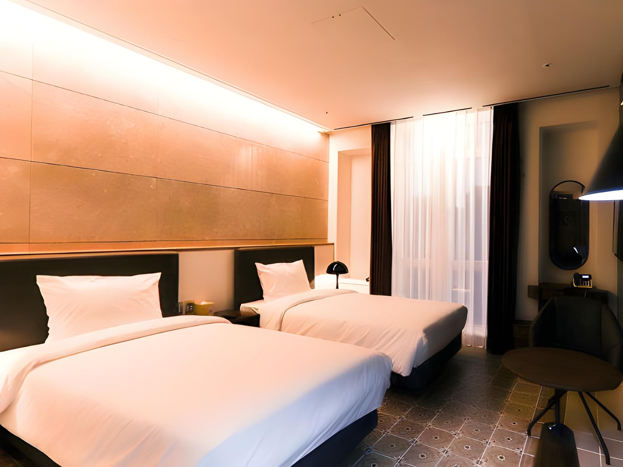 Deluxe, Family, 2 Queen Beds