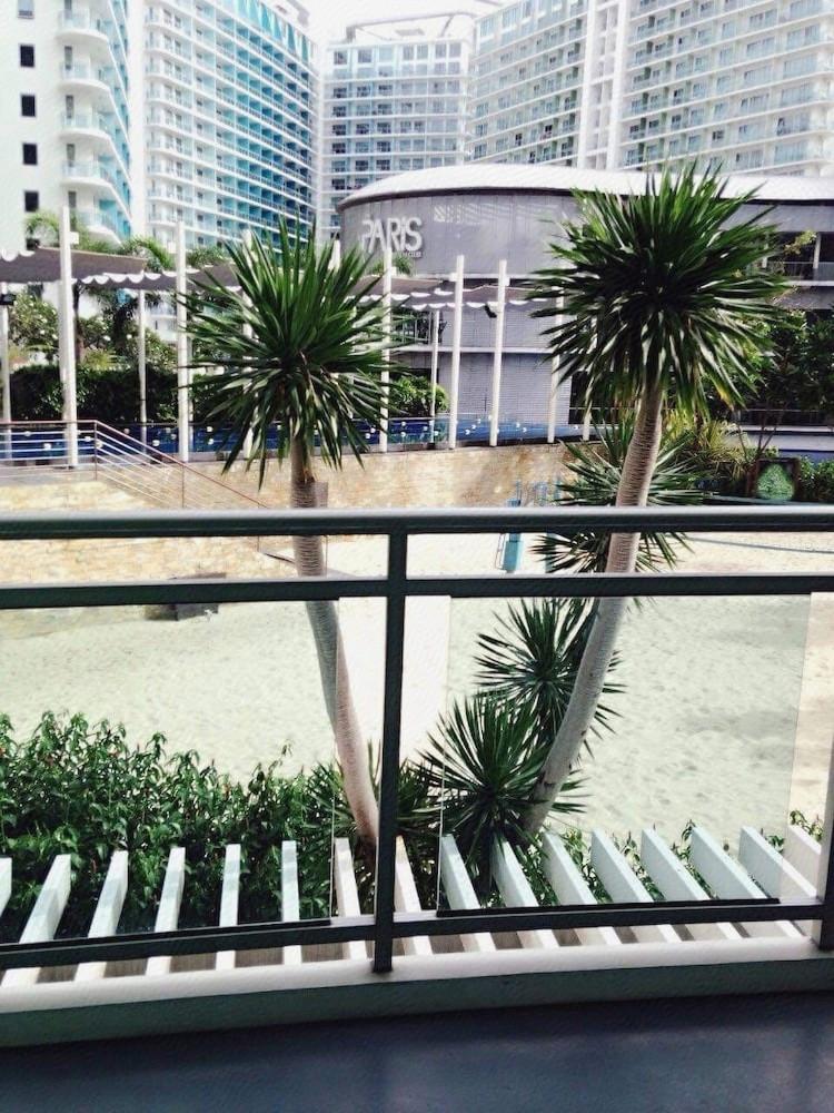 Azure Residences Condominium Daily Rental 8/13