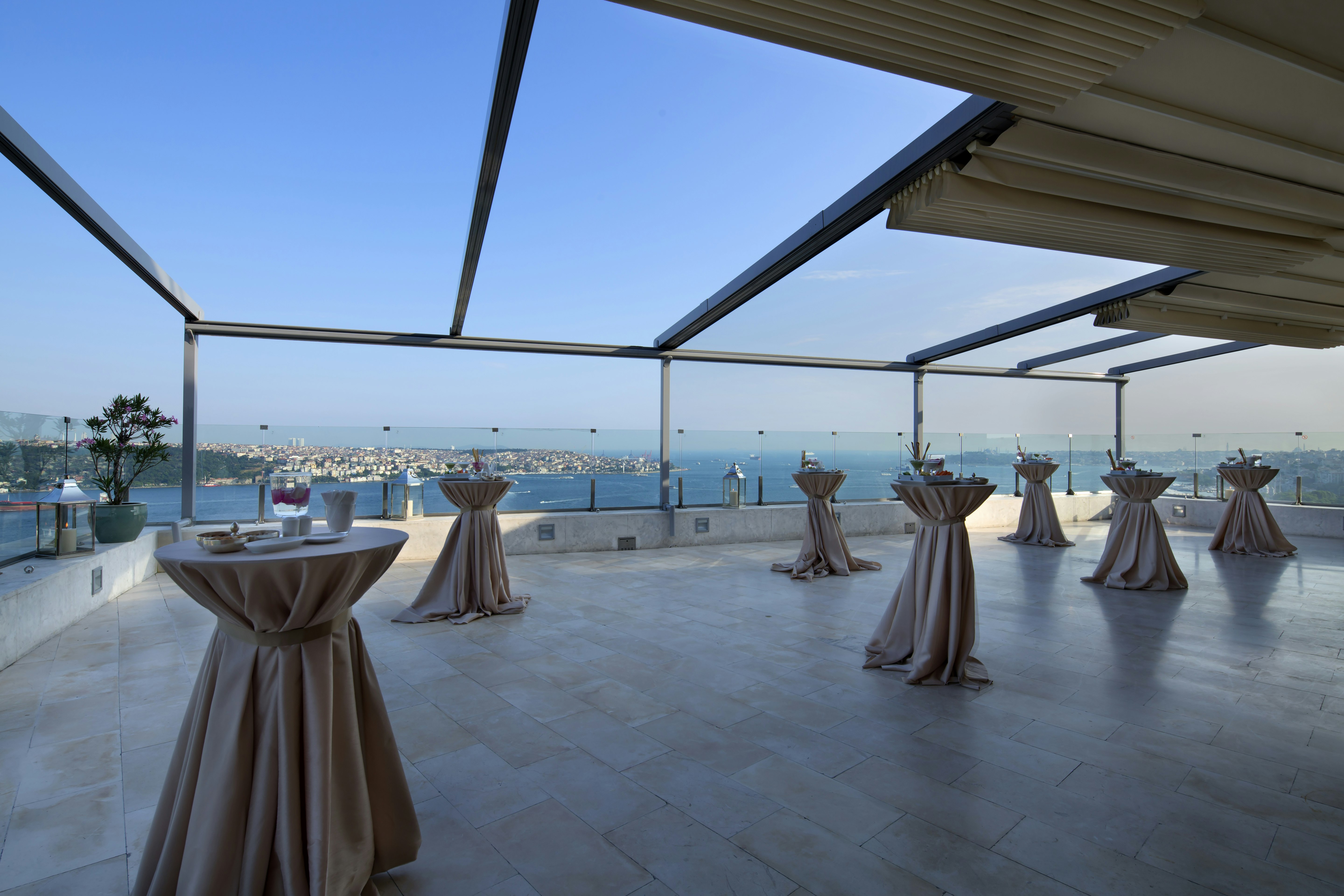 Conrad Istanbul Bosphorus 17/50