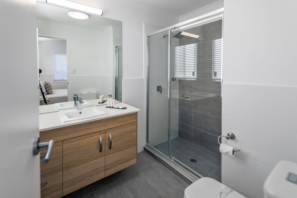 3 Bedrooms, Superior, Villa, 2 Bunk Beds, Sky View، Ingenia Holidays Cairns Coconut 3/3