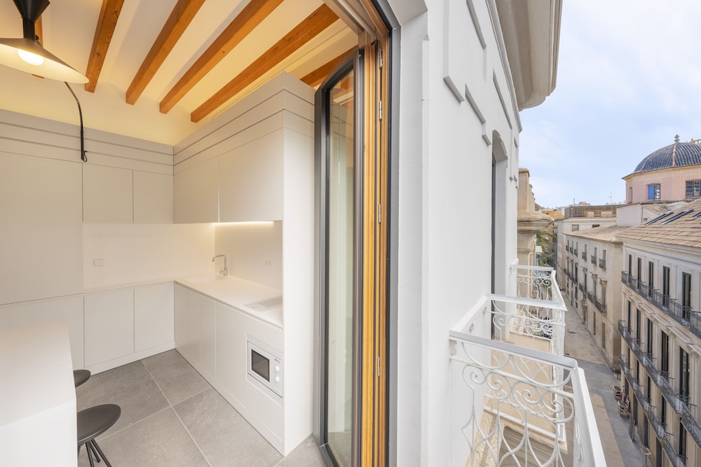 Tandem Portico Alicante Suites 6/35
