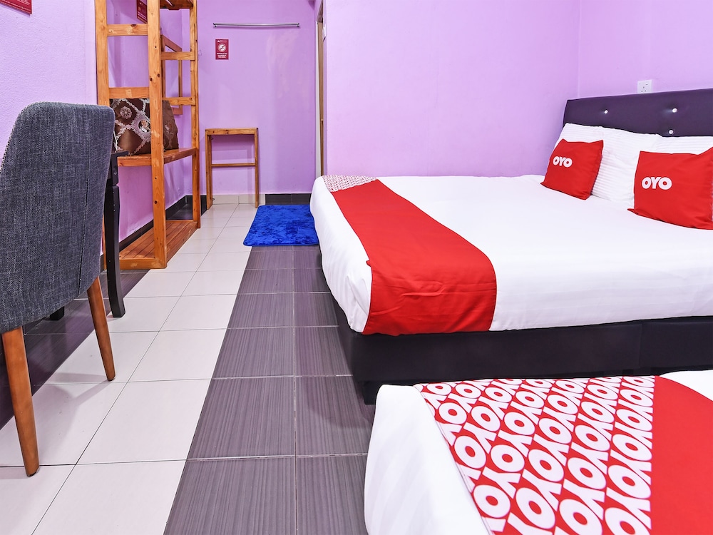 Hotel O Awan Biru Motel 19/33