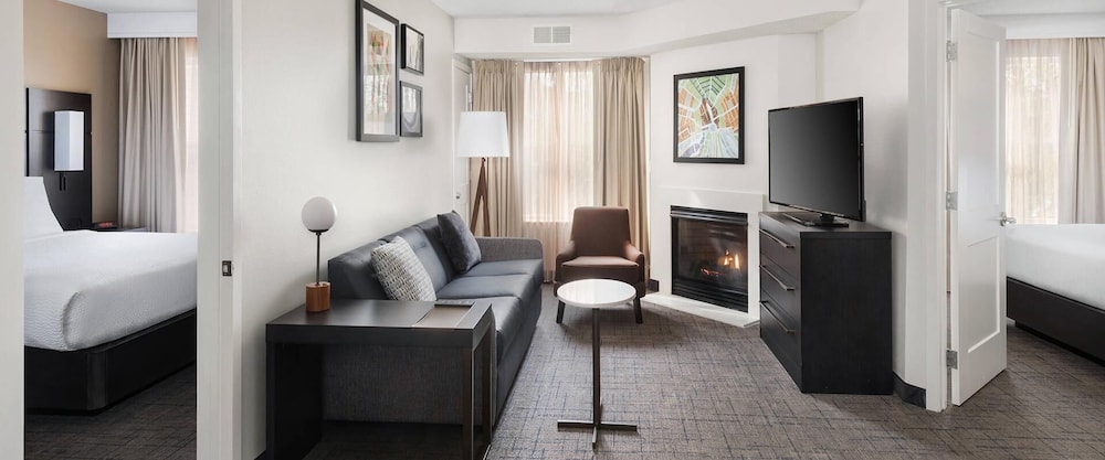 Sonesta ES Suites Parsippany Morris Plains 25/54
