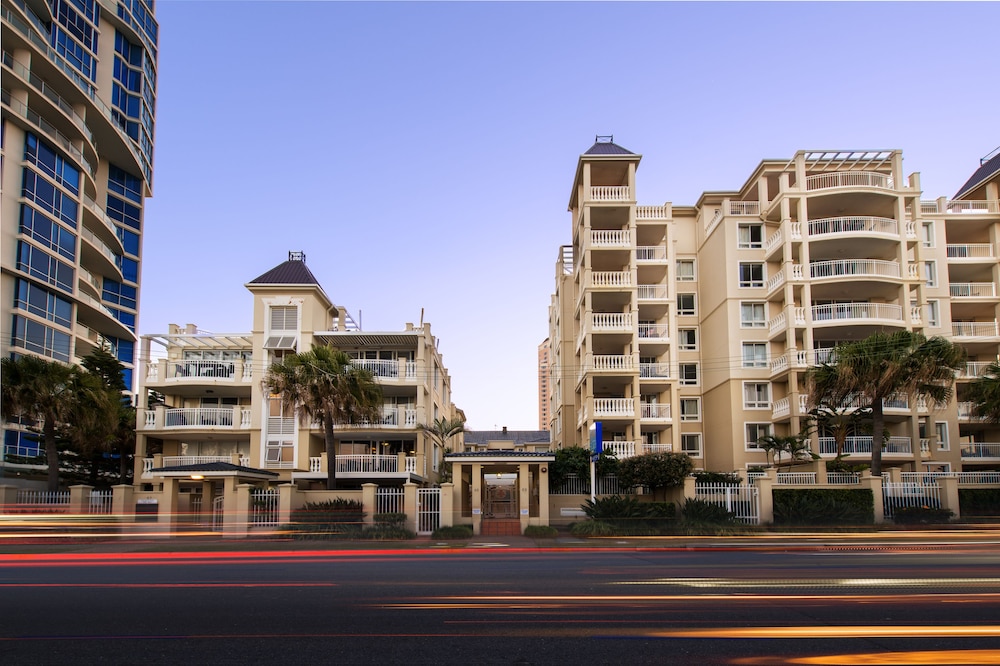 La Grande Apartments Broadbeach 39/48