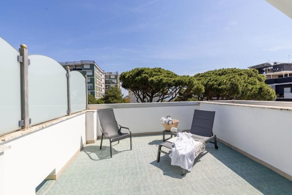 Hotel Adriatica 49/54