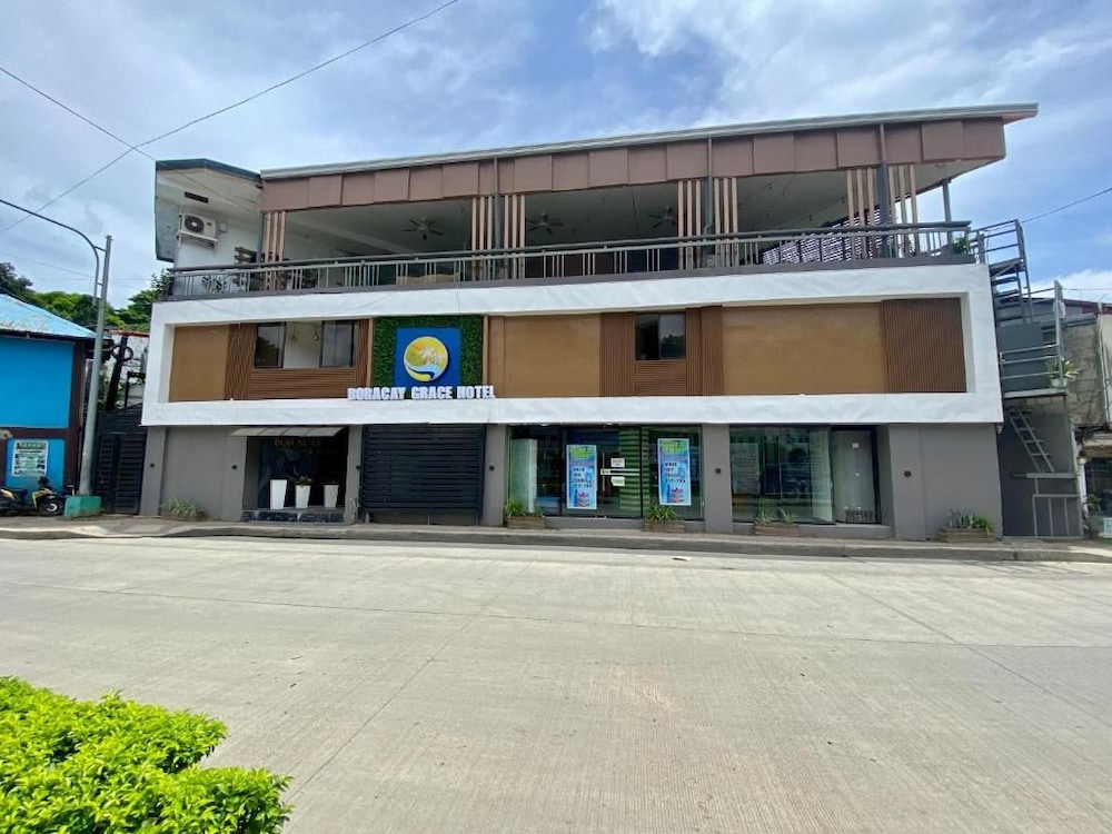 Boracay Grace Hotel 4/67