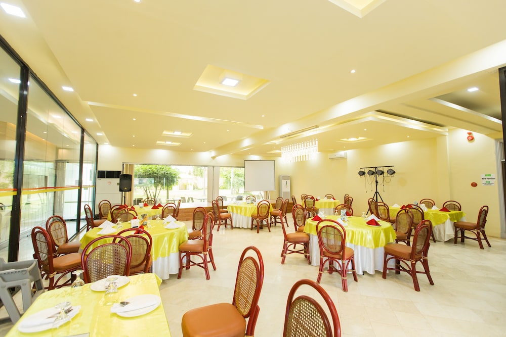 Hotel Valencia 25/36