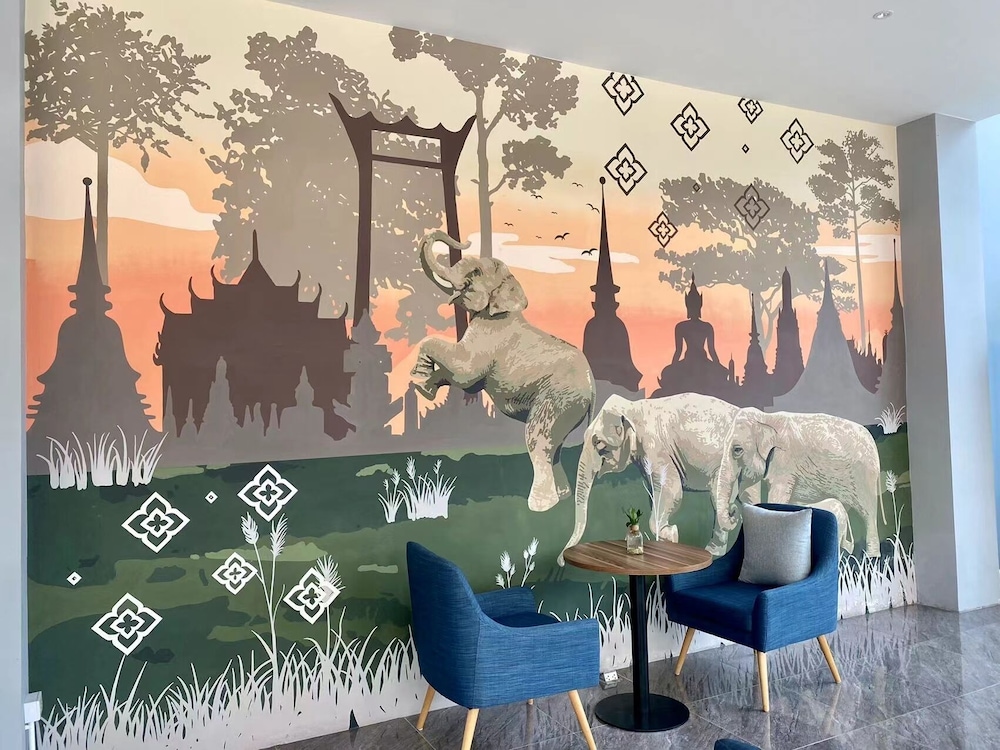 Lucky Elephant Hotel 22/28